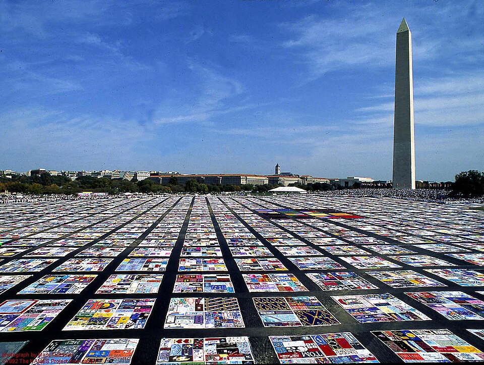 AIDS quilt with Washington Monument in the background